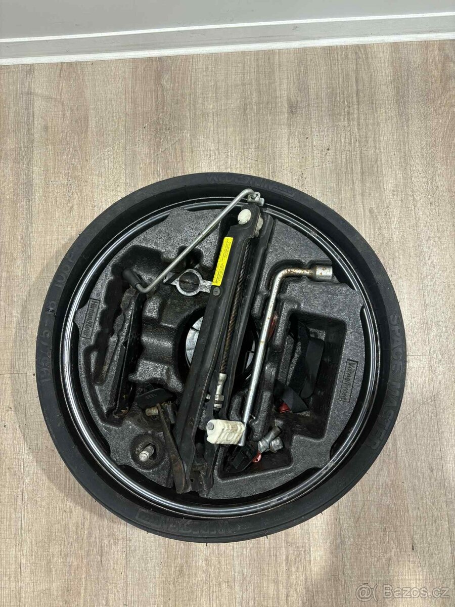//Originalní Dojezdové kolo Mercedes 18"//