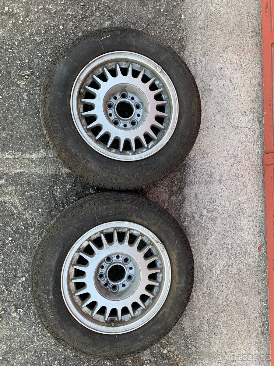 2 Alu kola BMW 5 e34