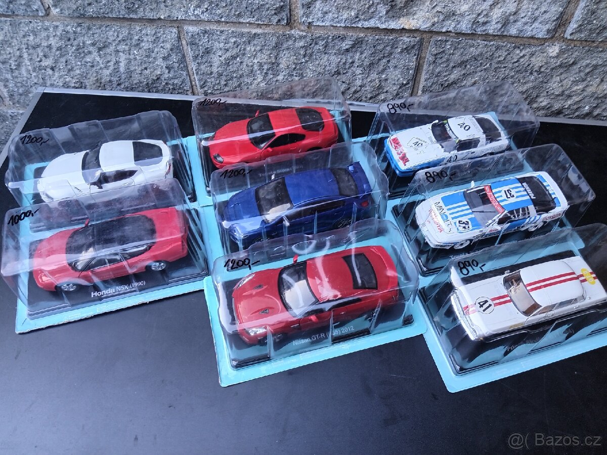 Modely 1:24 Japonci Subaru, Toyota, Nissan,...