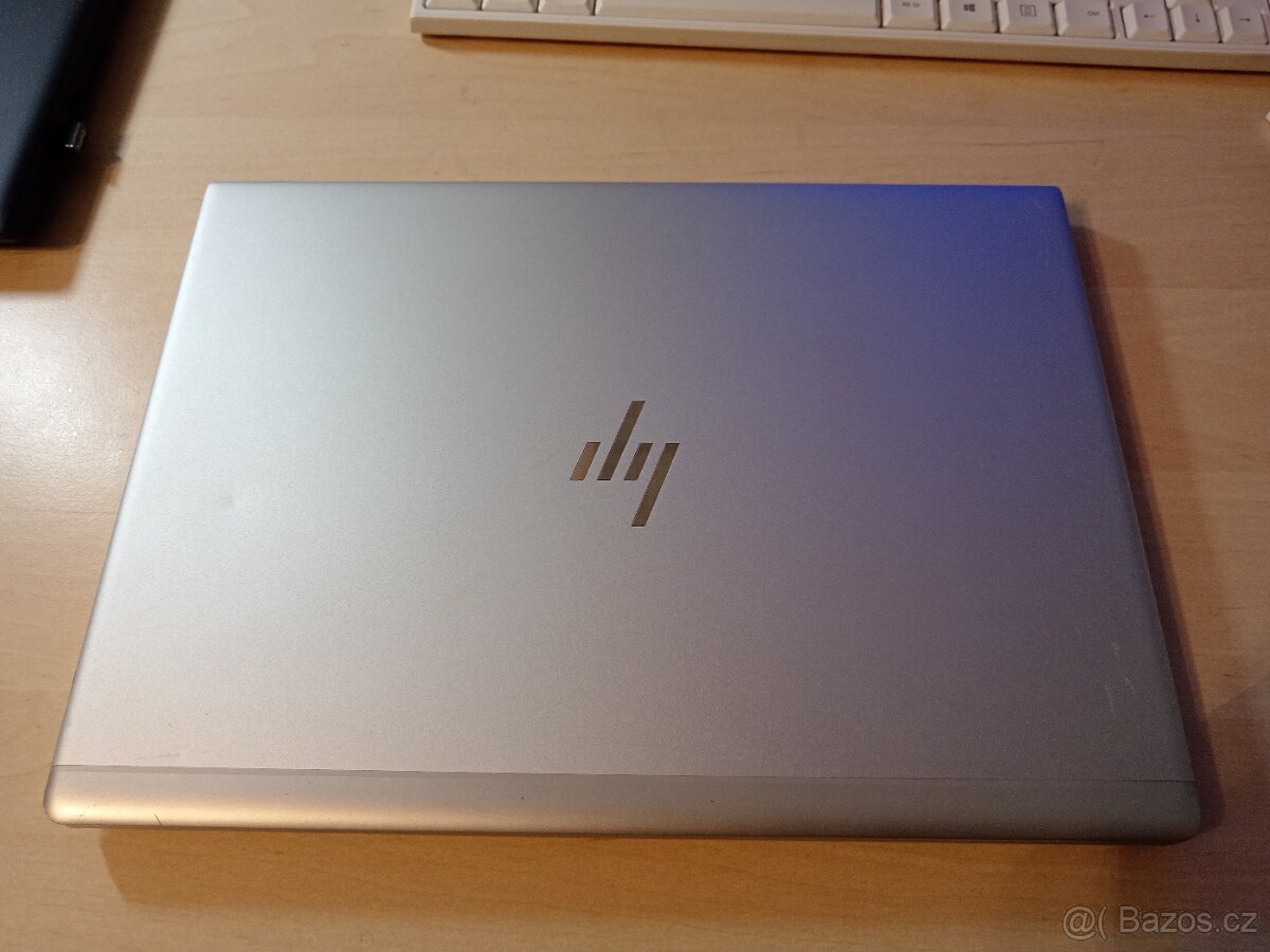 HP 830 G5 na díly
