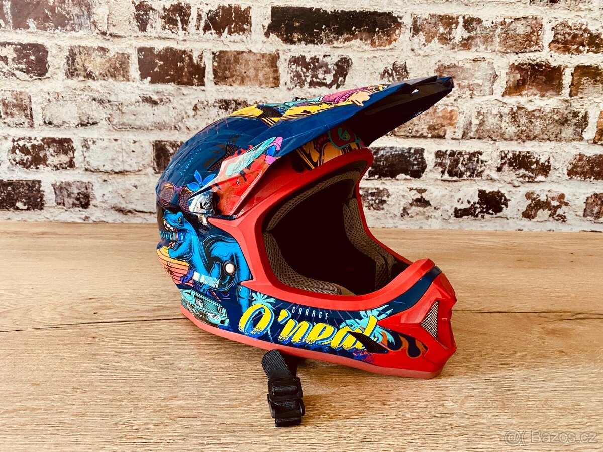 Helma O'Neal Sonus Rex velikost YL 51-52 cm