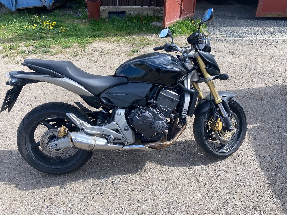 Honda Hornet 600 2010 Díly na prodej
