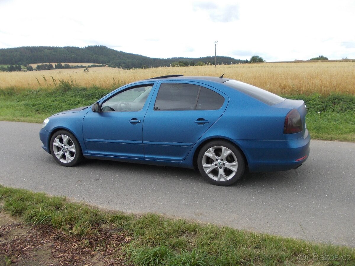 Škoda Octavia 2 - výbava ELEGANCE, 2 tdi 103 kw, 181 200Km