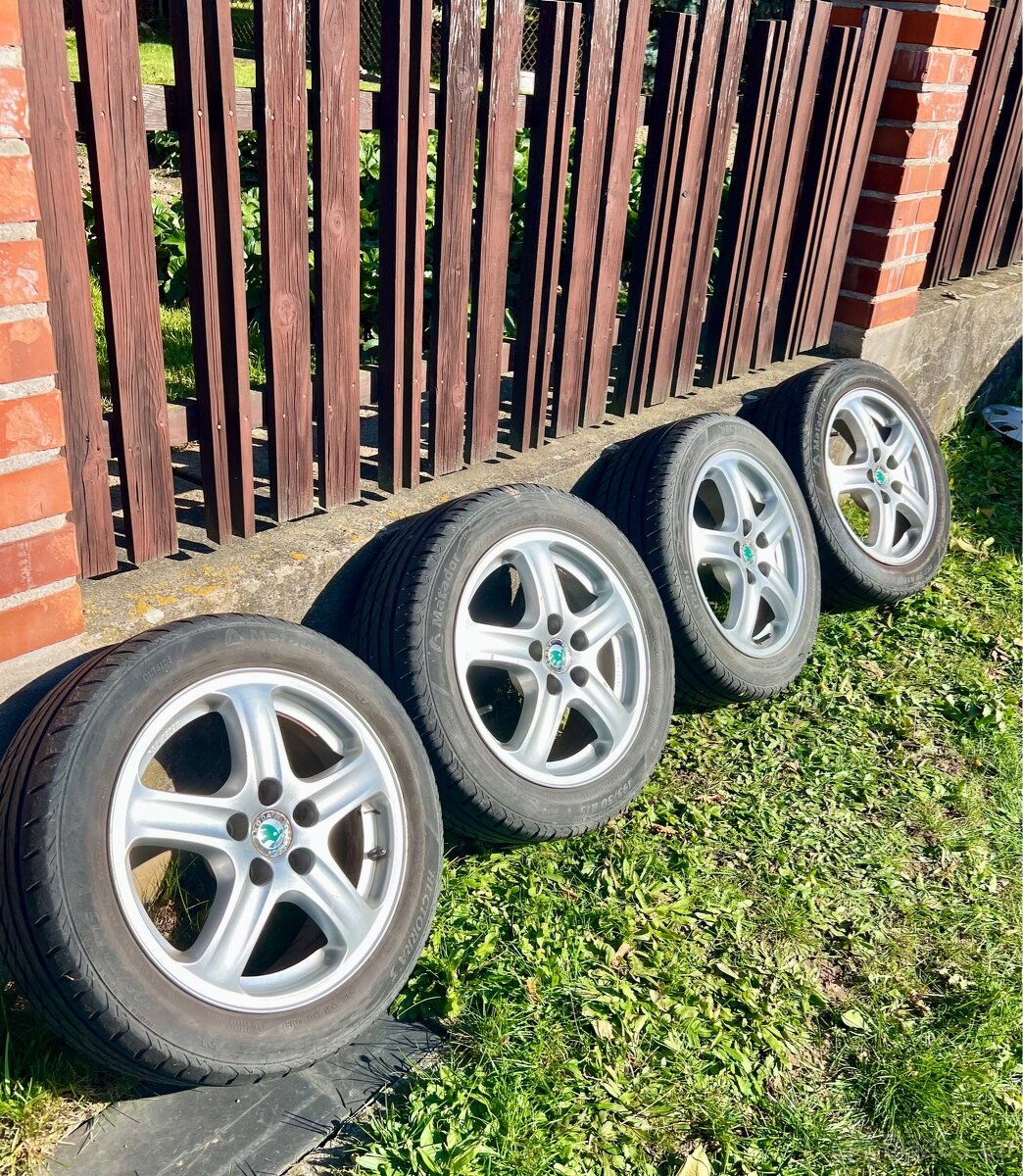 Originální alu kola Škoda RONAL 15” – 4 ks s pneu