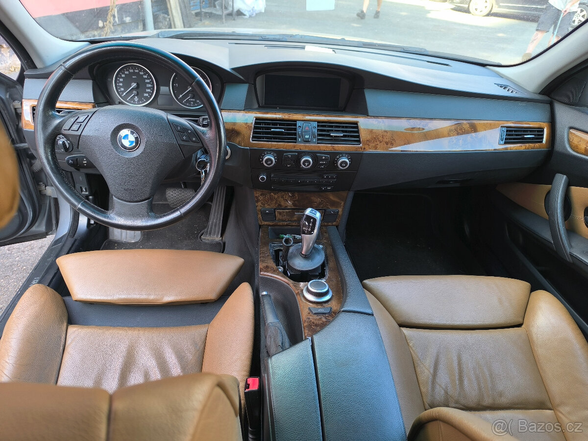 E61 Lci comfort hnědý interiér