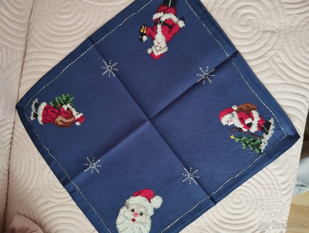 Vánoční prostírání, dečka, ruční výšivka