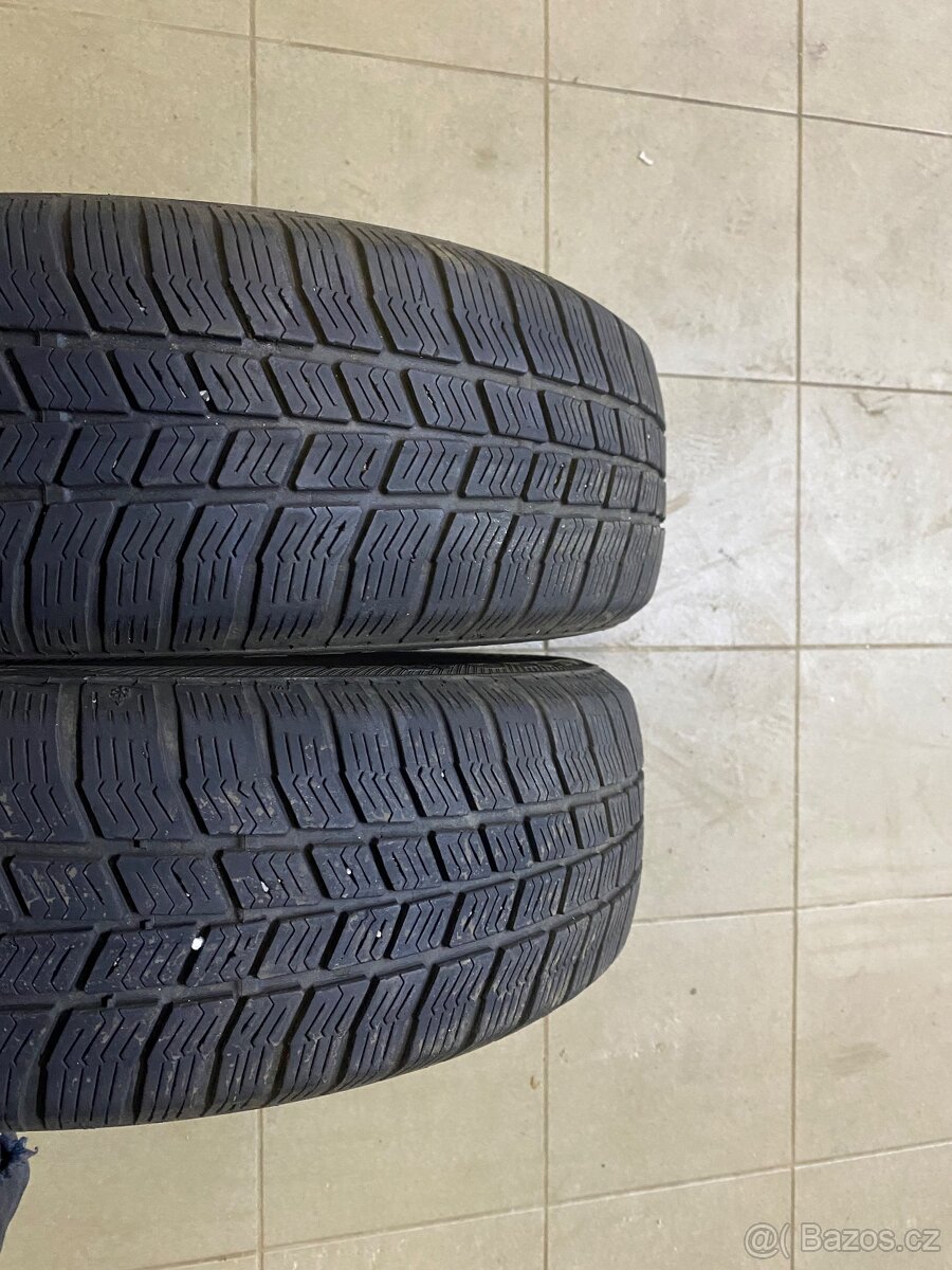 Pneu 185/65/15