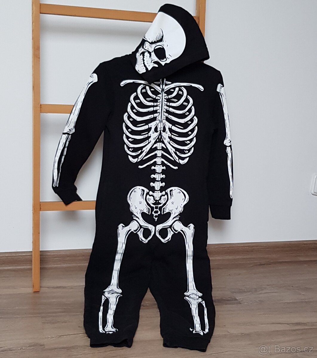 Kostlivec - bavlněný overal H&M. Vel.134/140.