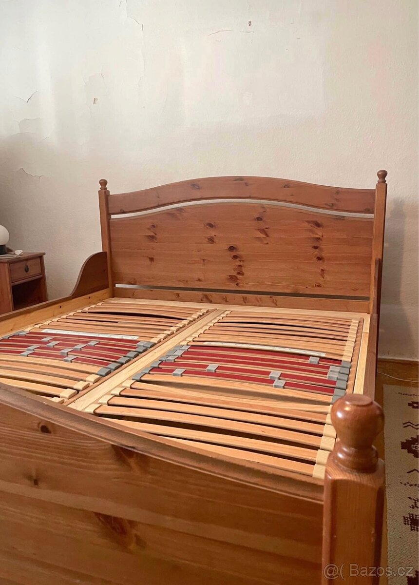 Manželská postel Ikea Leksvik