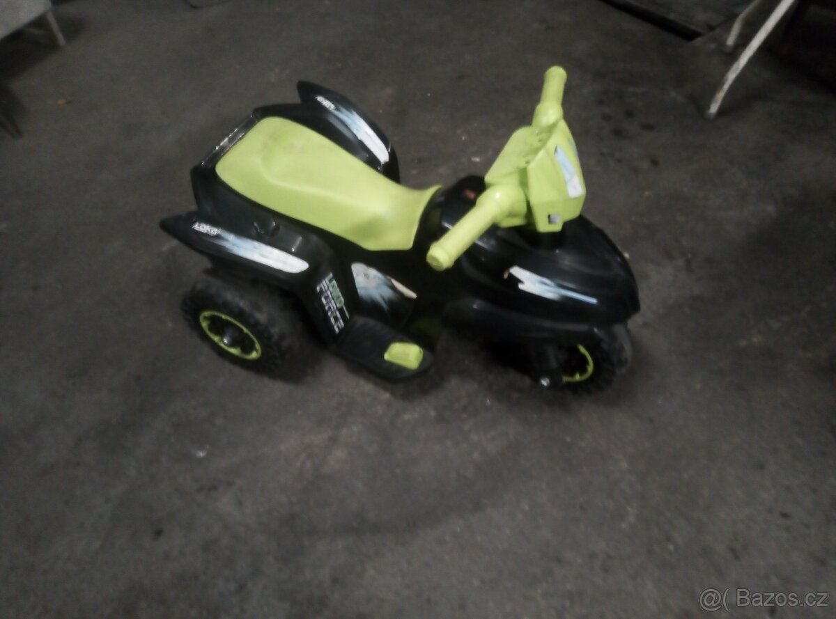 elektrická tříkolka