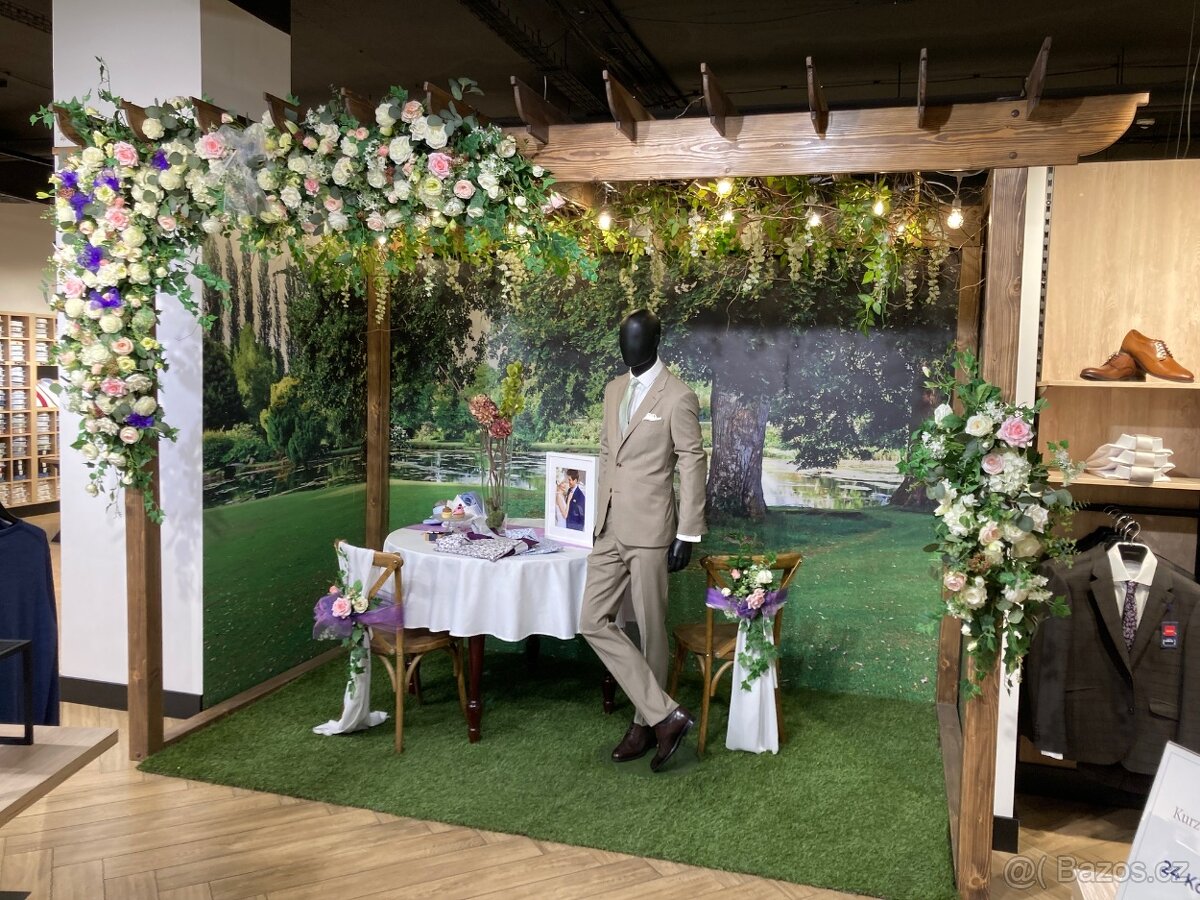 Dřevěná pergola, svatební dekorace zarezervováno