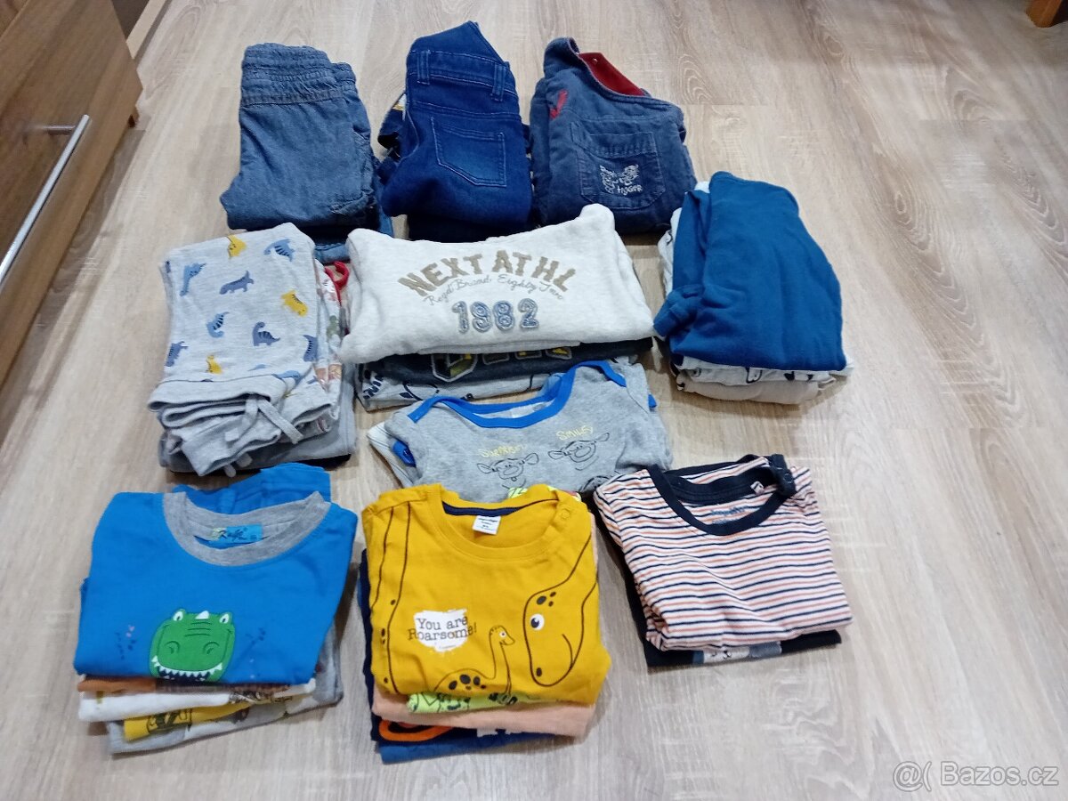 Chlapecké oblečení vel 86
