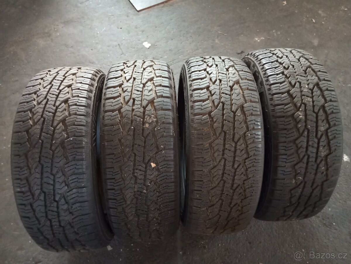 275/55 R20 Nokian rotiiva at m+s