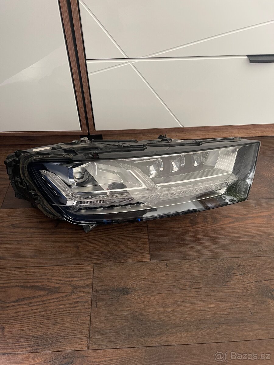 Světlo Audi Q7 FULL LED MATRIX