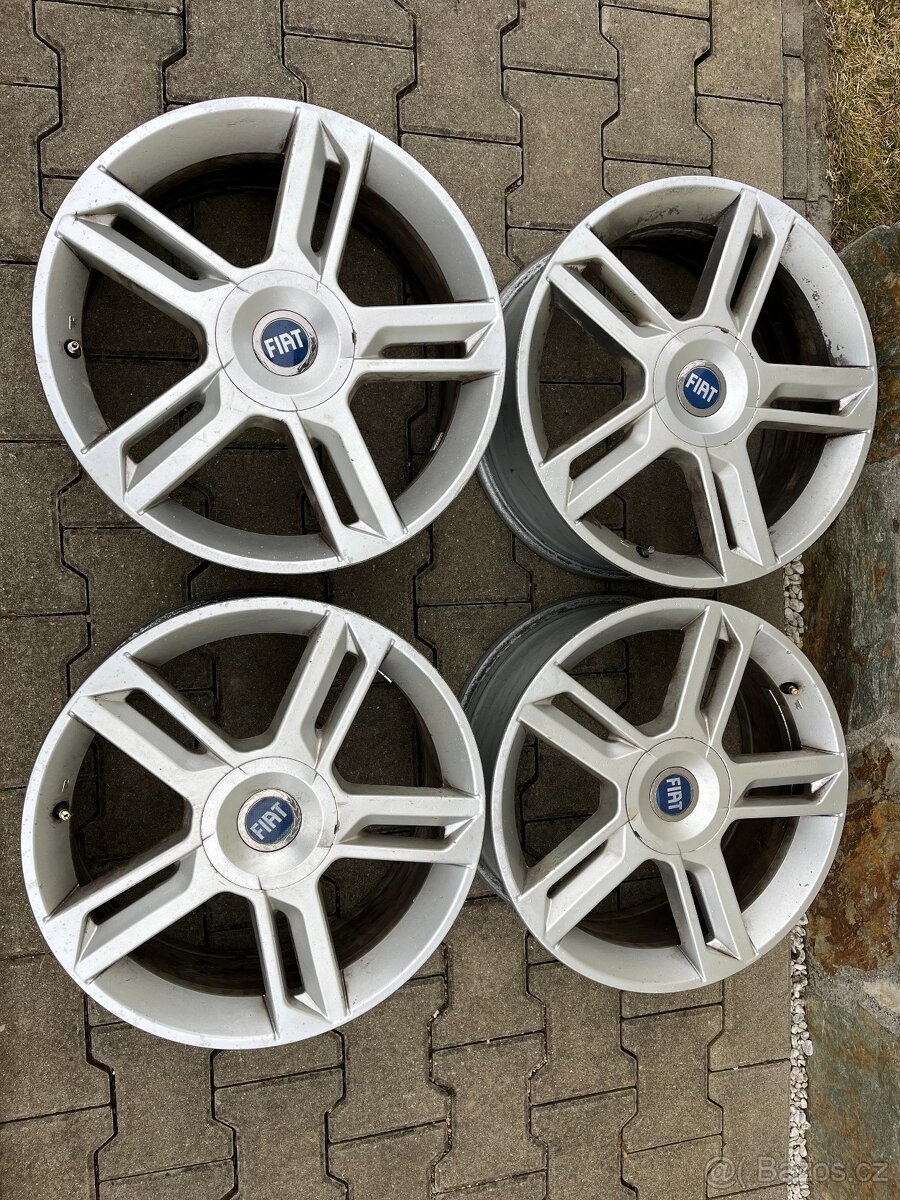 4x litá kola Fiat 4x98 R17