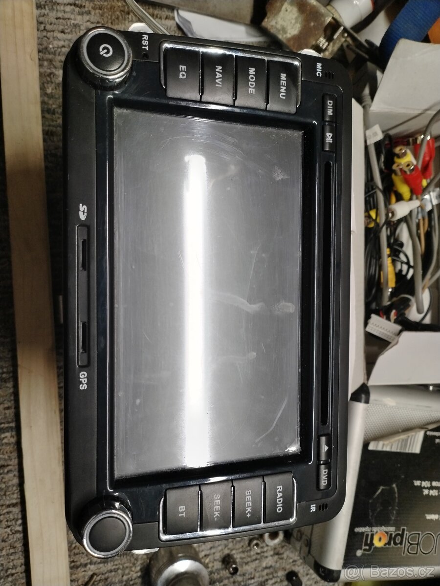 Autorádio 2DIN Isudar NA03W6VW0702 Škoda/VW/Seat