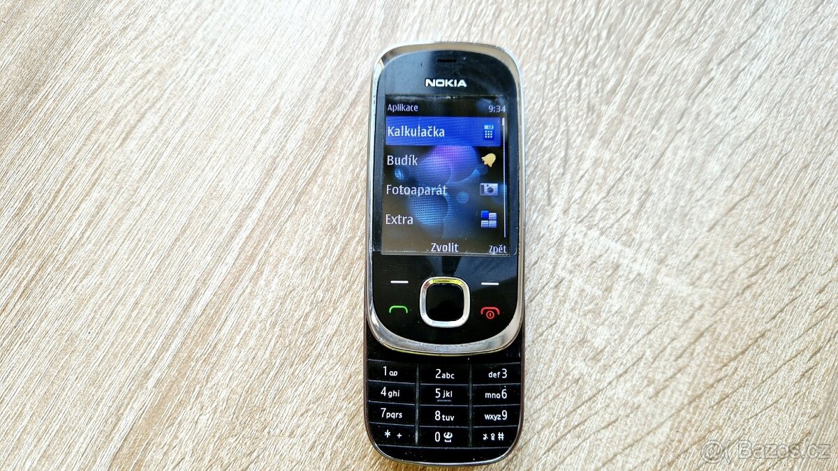Nokia 7230