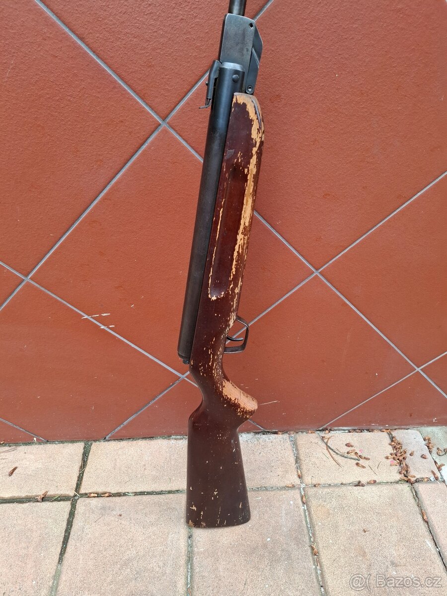 Vzduchovka Slávia 630 model 77