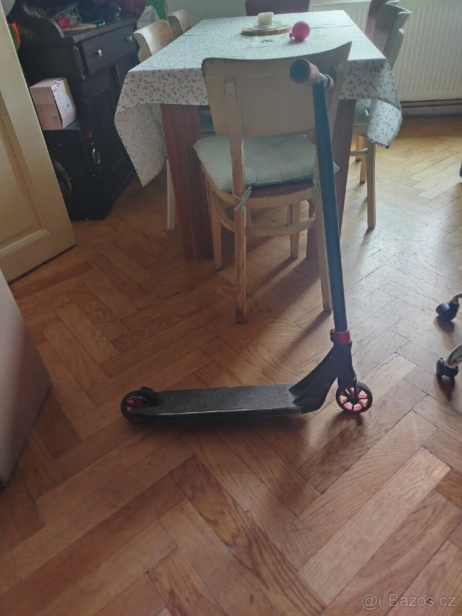 Freestyle koloběžka Ethic Erawan