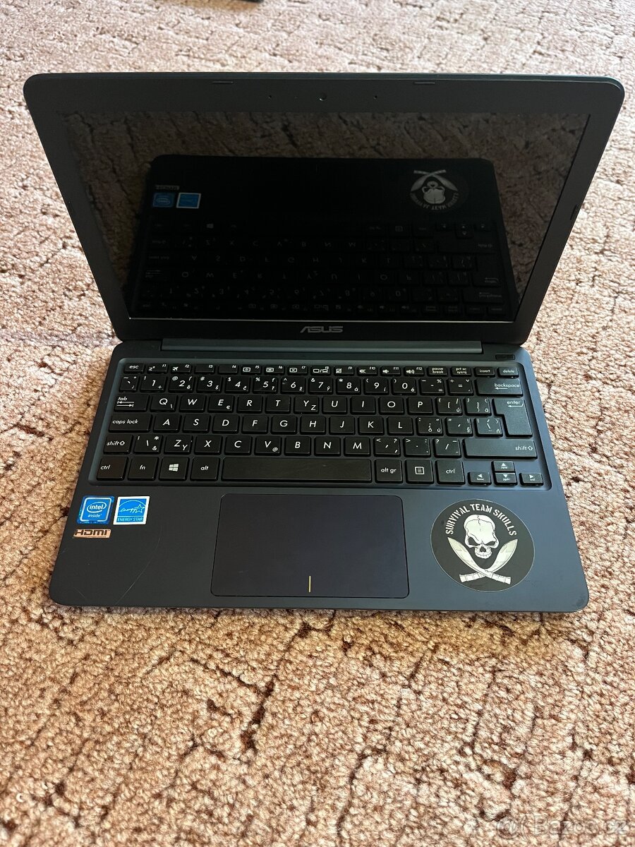 Asus E200H
