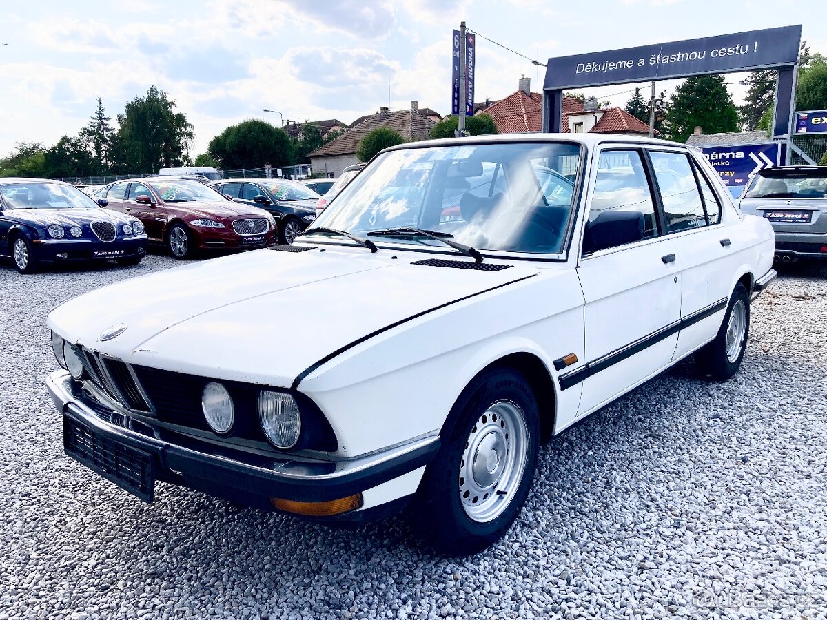 BMW-5 E28 5 Rychlostní