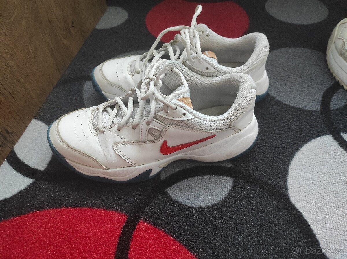 Boty/tenisky Nike