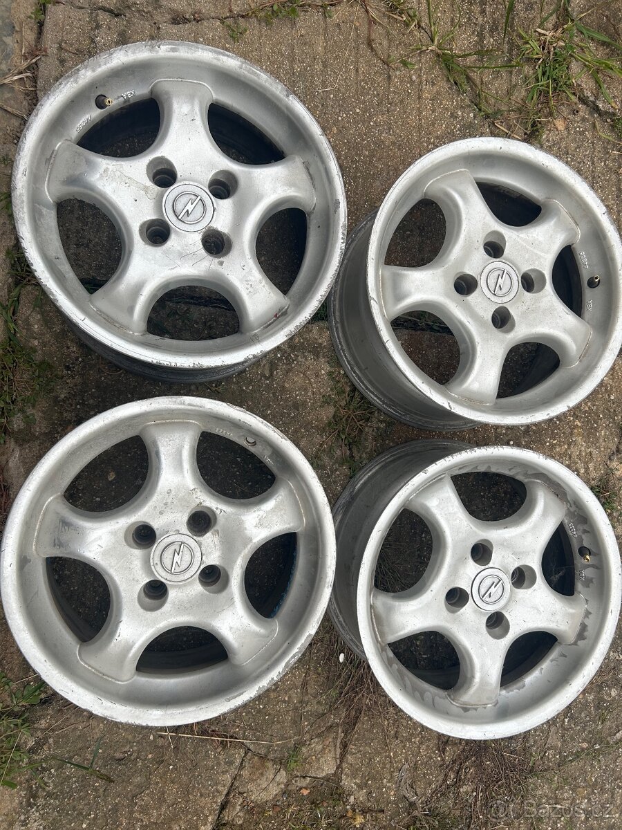 Alu disky r15 4x100