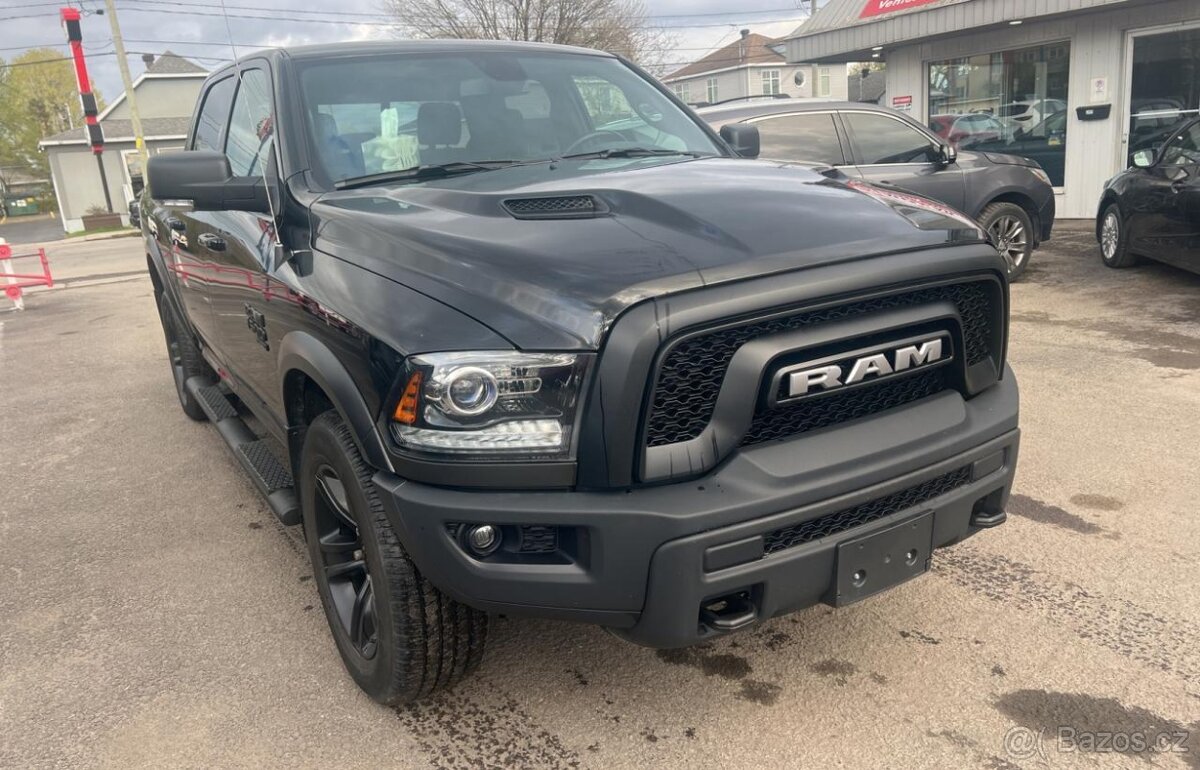 2022 RAM 1500 Classic SLT 3.6 4x4
