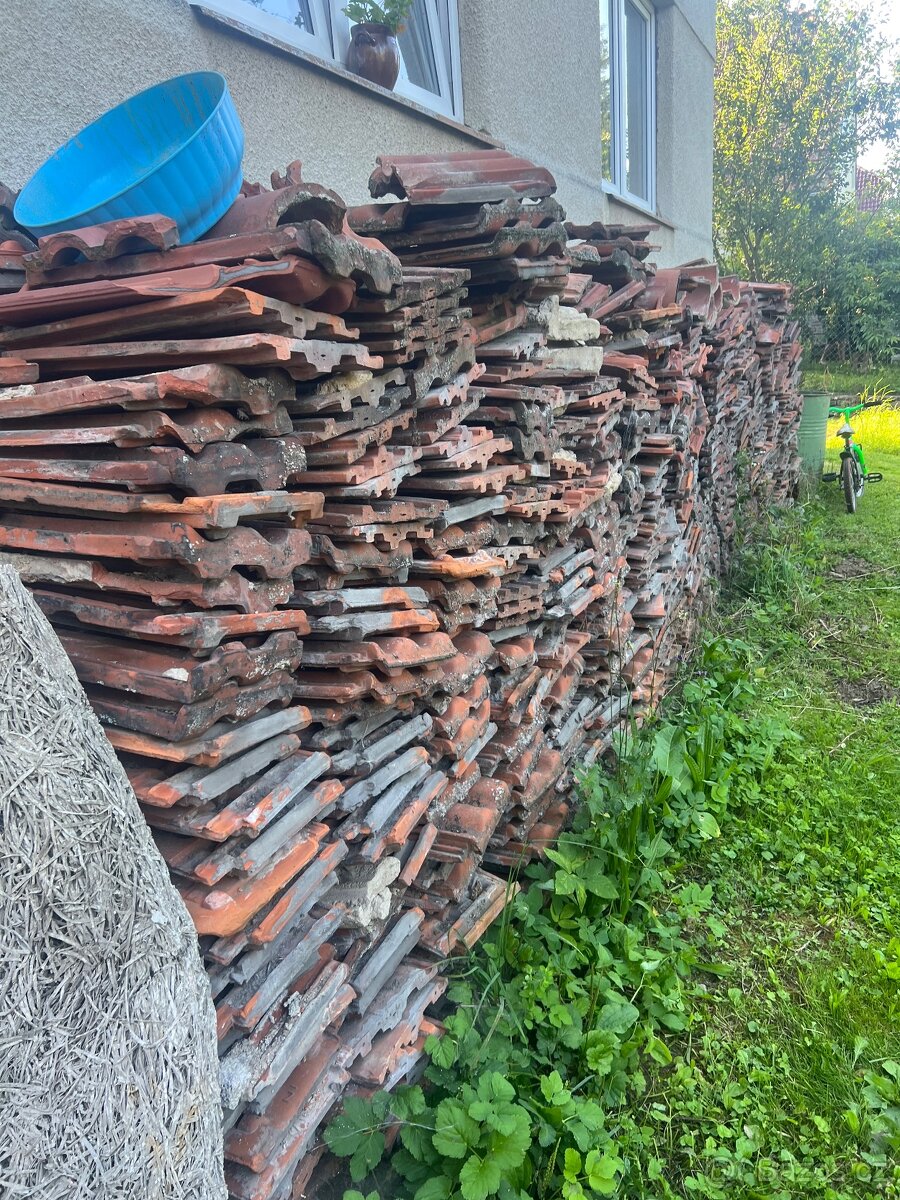 Střešní tašky chotutice za odvoz