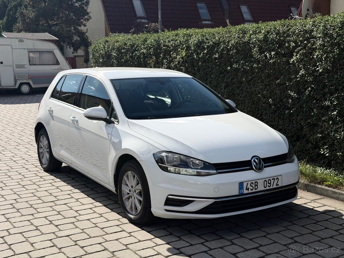 Volkswagen Golf 1.0 Tsi 81kw DSG, CZ