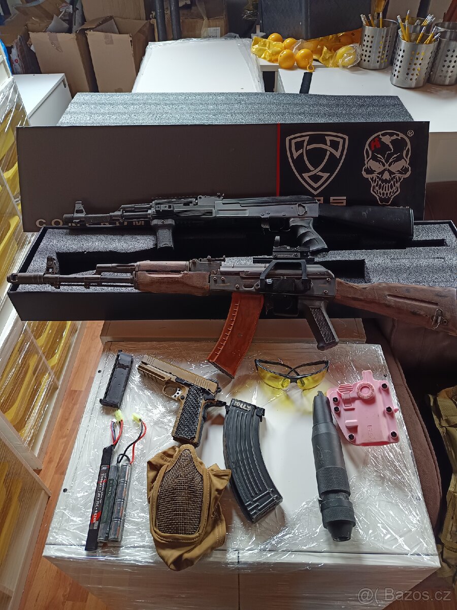 Airsoft Zbraně + VYBAVENÍ
