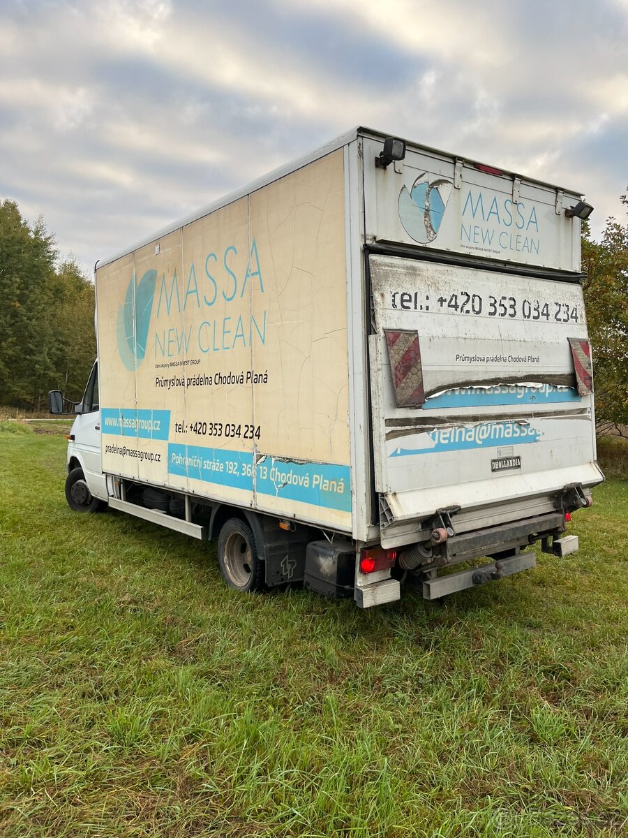 Mercedes Benz Sprinter 413 CDI + hydraulické čelo
