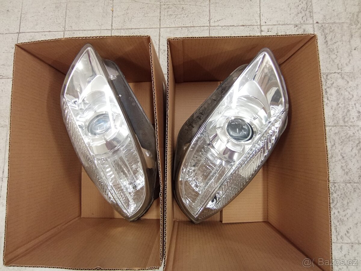 Škoda Fabia 2 - přední světlomety