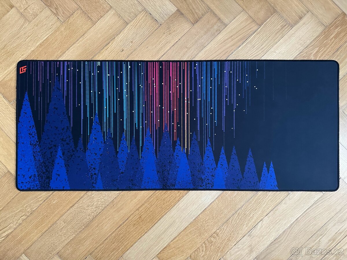 Prodám LTT Northern Lights Desk Pad 100x40cm