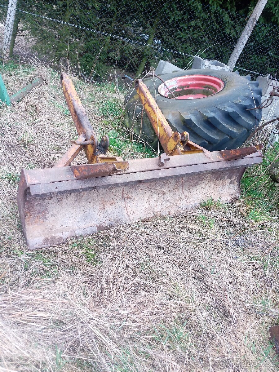 Rampovač na Zetor Crystal