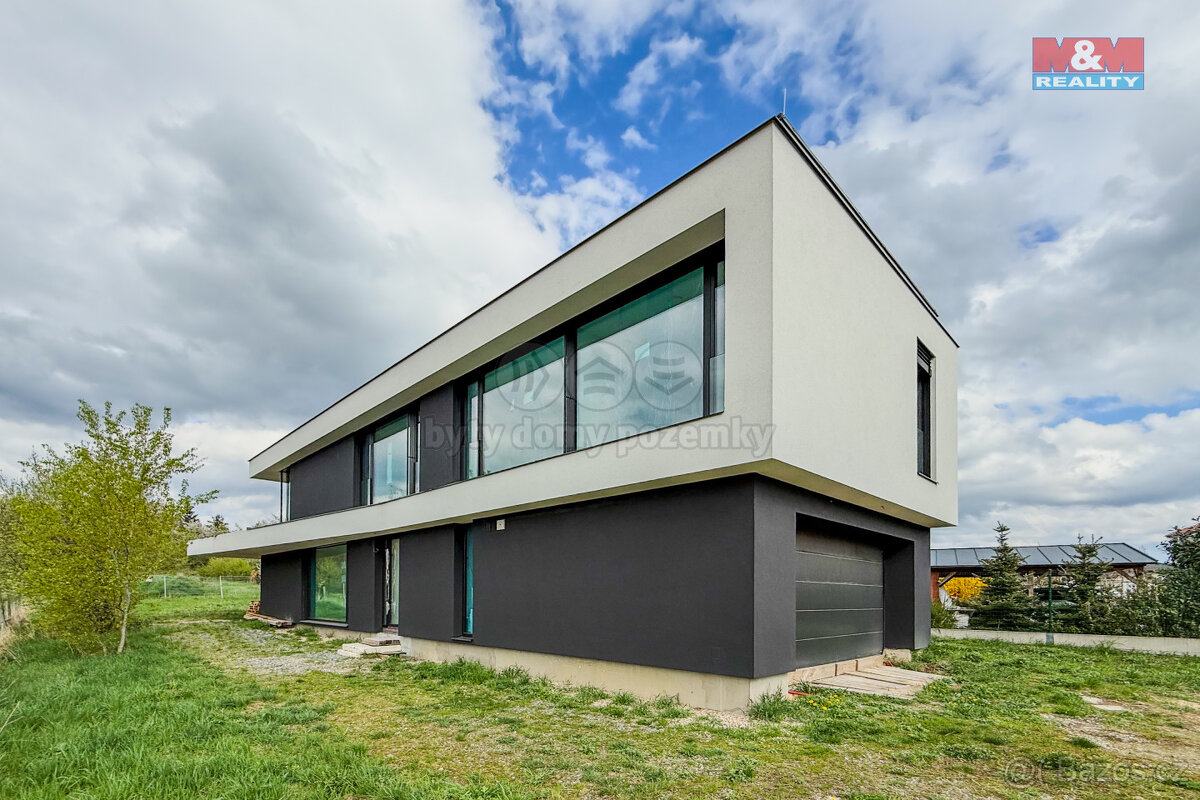 Prodej rodinného domu, 215 m², Strančice, ul. K Pískovně