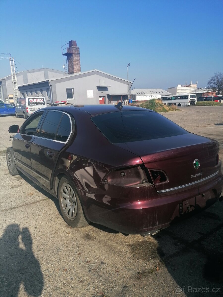 Škoda Superb 2.0tdi 103kw, CFF