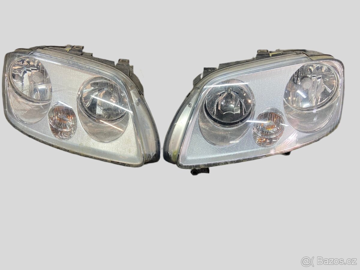 Přední světla halogeny VW Touran 1T / VW Caddy III
