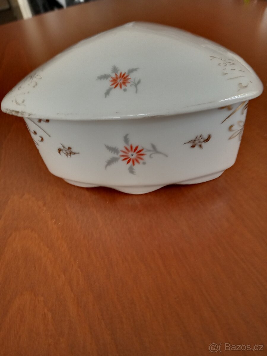 Secesní porcelánová dózička