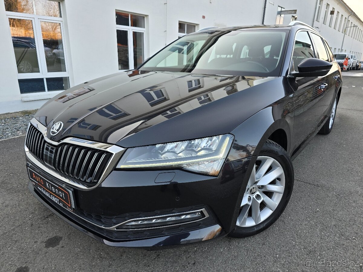 SUPERB III 2,0TDI 140kW 4x4 DSG STYLE NAVI KAMERA ACC -DPH