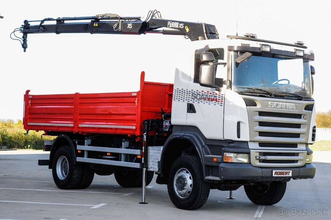 4X4 TŘÍSTRANNÝ SKLÁPĚČ + HYDRAULICKÁ RUKA SCANIA R380 / EU4