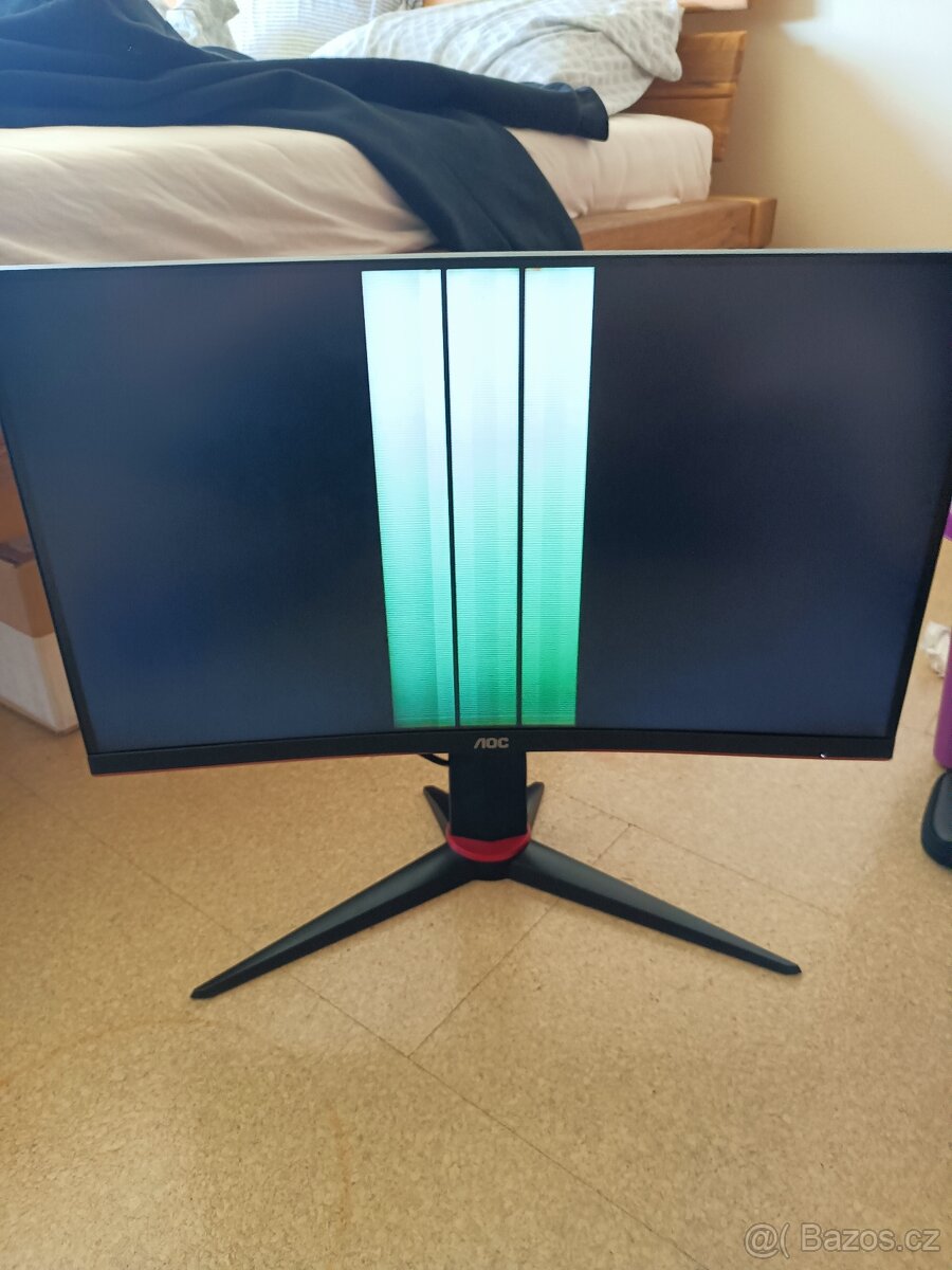 NEFUNKČNÍ monitor AOC 165HZ