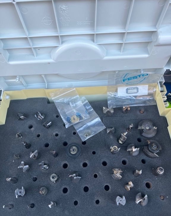 Festool frézy v systaineru  37 kusů