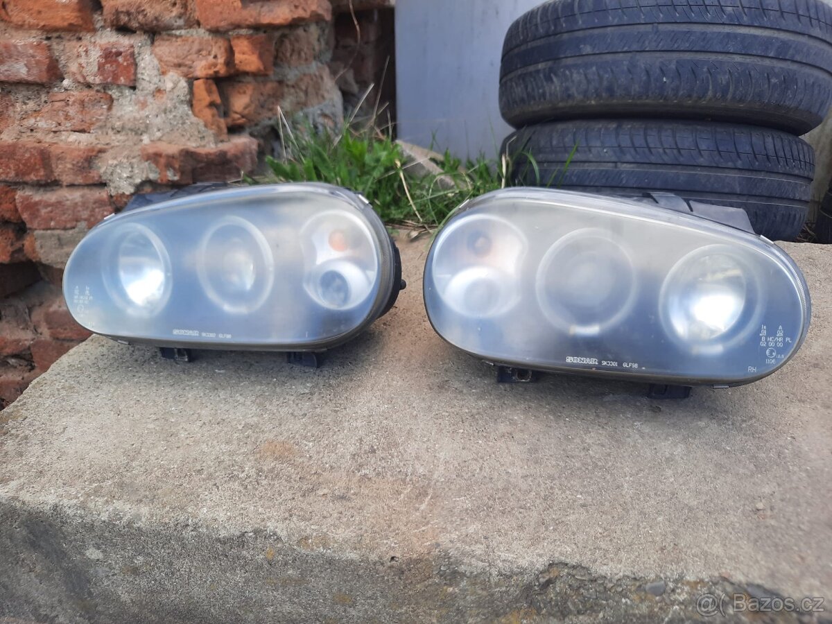 Světla přední na vw golf IV