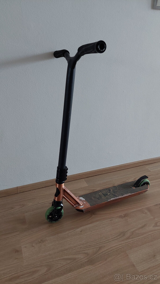 Freestyle koloběžka Oxelo