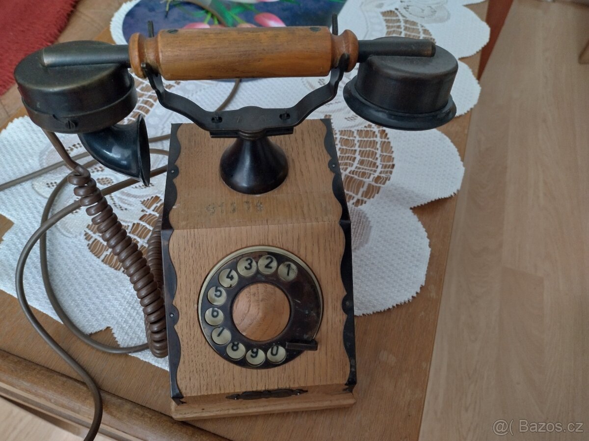 Prodám telefon tesla
