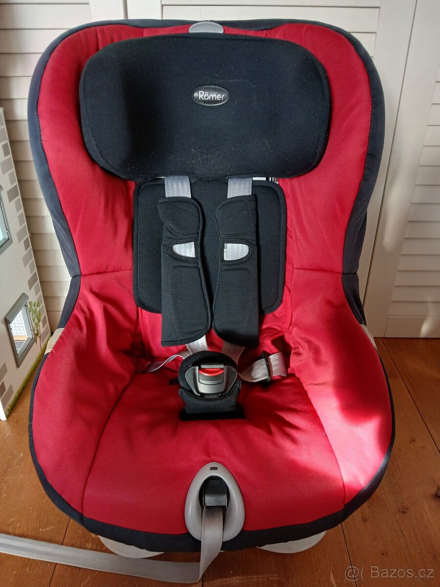 Autosedačka 9-18 kg.