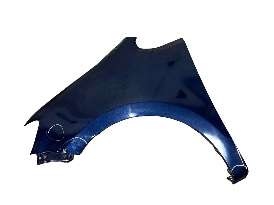 Levý přední blatník tmavě modrá metalíza LH5X VW Sharan 7N