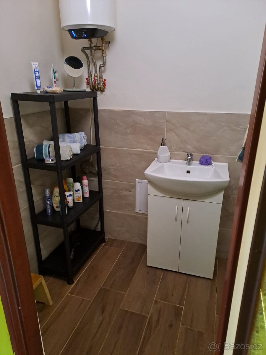 Prodej bytu 4+1 + půdní pokoj