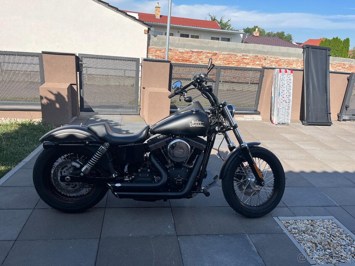 Harley Davidson Dyna street bob 2017